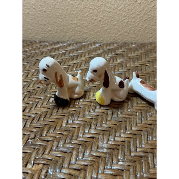 Set Of 3 Vintage Ceramic Dog Figurines White With Brown & Yellow Accents - Picture 2 of 10